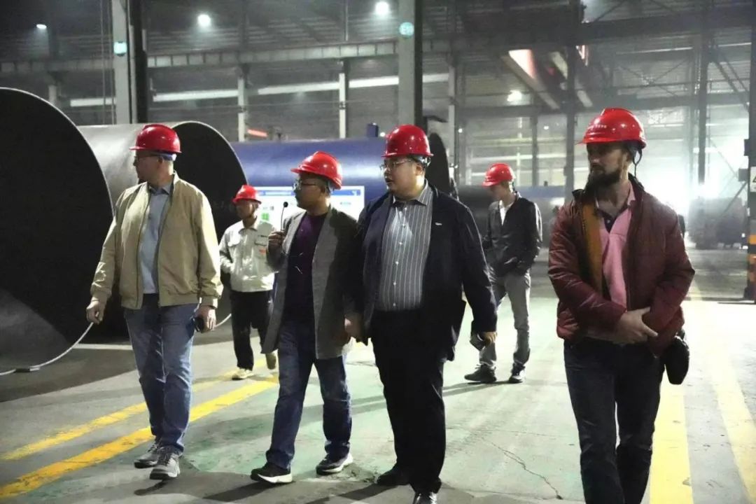 热烈欢迎俄罗斯AAC协会会长Gleb Grinfeld一行来访东岳机械